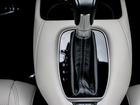 Used 2023 Honda HR-V EX-L image 21