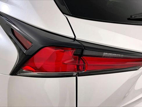 Used 2018 Lexus NX 300 FWD image 27