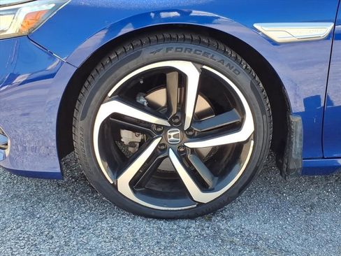 Used 2020 Honda Accord Sport image 9