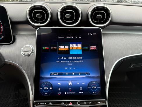 Certified 2025 Mercedes-Benz C 300 4MATIC Sedan image 15