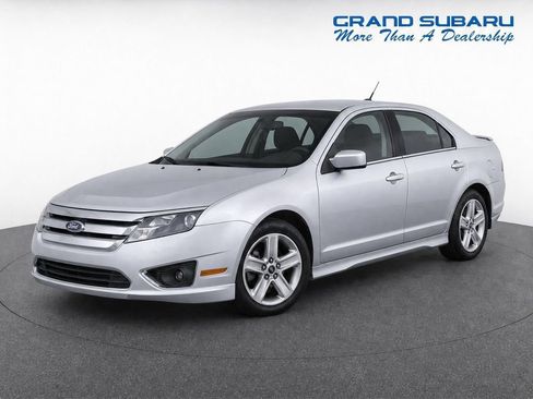 Used 2012 Ford Fusion Sport FWD image 2