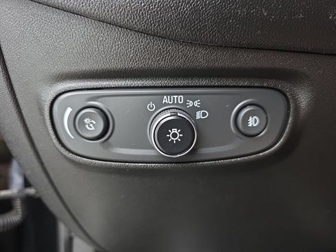 Certified 2020 Chevrolet Equinox LT w/ Driver Convenience Package FWD image 24