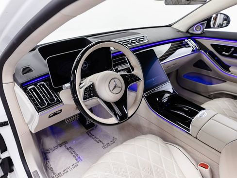 Used 2023 Mercedes-Benz S 580 4MATIC Sedan image 9