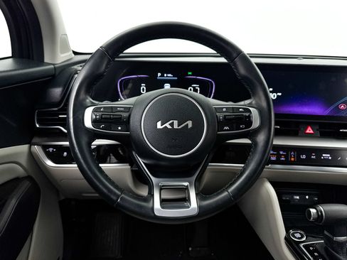 Certified 2023 Kia Sportage EX FWD image 3