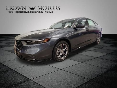 Used 2024 Honda Accord EX-L image 7