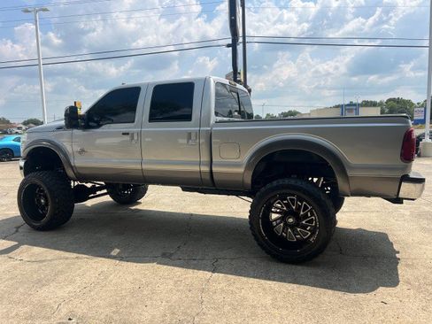 Used 2013 Ford F250 Lariat w/ Lariat Ultimate Pkg image 11