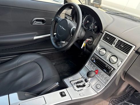 Used 2005 Chrysler Crossfire Limited RWD image 34