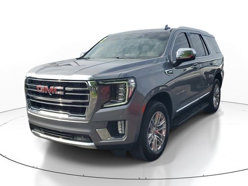 Used 2022 GMC Yukon SLT w/ SLT Luxury Package AWD/4WD image 3