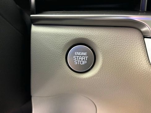 New 2026 Kia Sorento S w/ S Panoramic Sunroof Package FWD image 24