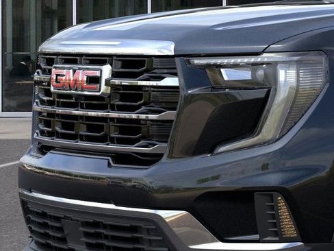 New 2025 GMC Acadia Elevation w/ LPO, Floor Liner Package image 13