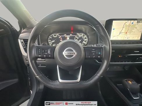 Used 2021 Nissan Rogue SL w/ Premium Package FWD image 17