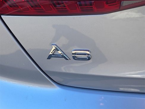 Used 2020 Audi A6 2.0T Premium w/ Convenience Package image 30