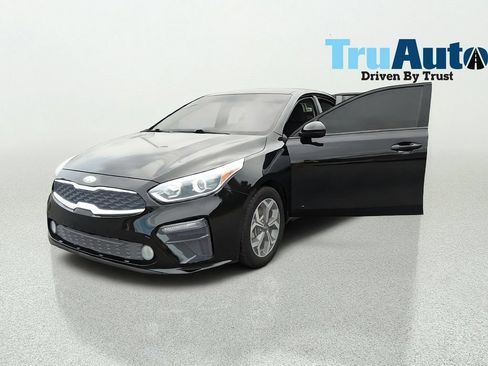 Used 2019 Kia Forte LXS FWD image 11