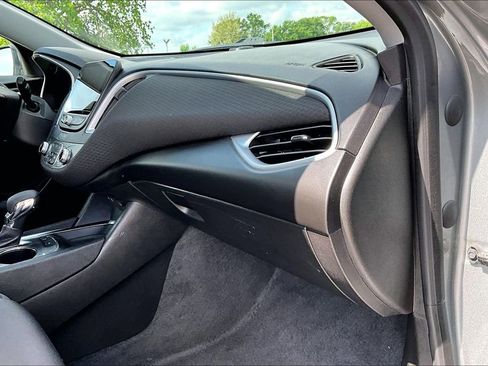 Used 2024 Chevrolet Malibu LT FWD image 14