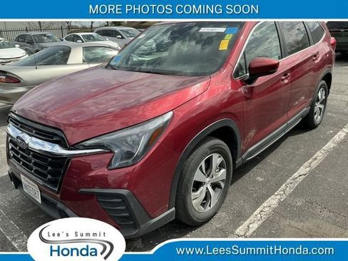 Used 2025 Subaru Ascent Premium image 1