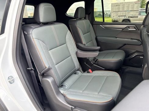 New 2026 GMC Acadia AT4 w/ Super Cruise Package AWD/4WD image 50