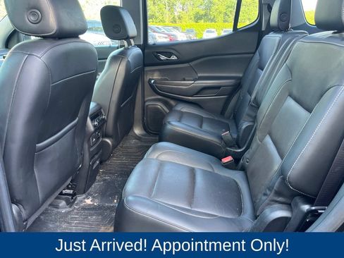 Used 2017 GMC Acadia SLT AWD/4WD image 11