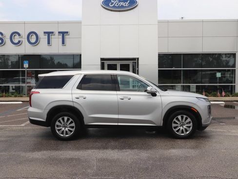 Used 2024 Hyundai Palisade SEL AWD/4WD image 16
