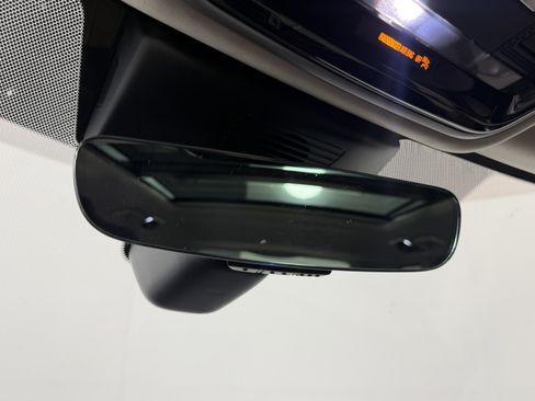 Used 2021 Land Rover Range Rover P525 Westminster Edition LWB image 26