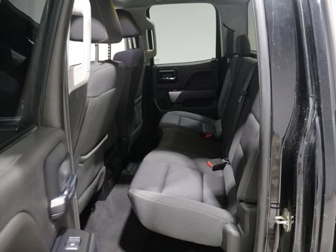 Used 2019 Chevrolet Silverado 1500 LT AWD/4WD image 18