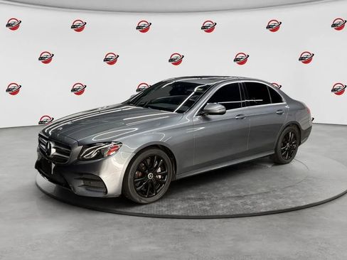 Used 2019 Mercedes-Benz E 450 4MATIC Sedan image 1