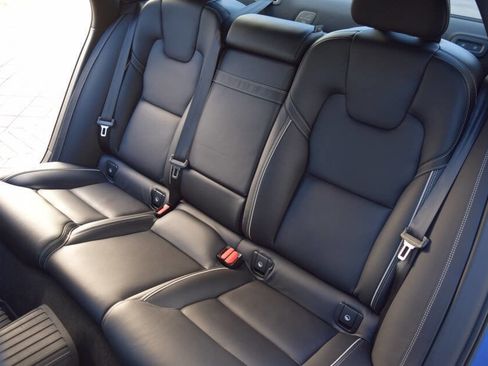 Used 2020 Volvo S90 T6 R-Design image 43