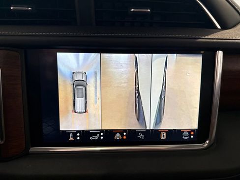 Used 2023 GMC Yukon Denali Ultimate w/ LPO, Floor Liner Package AWD/4WD image 43