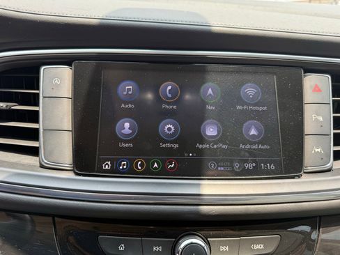 Used 2024 Buick Enclave Essence w/ Experience Buick Package FWD image 6