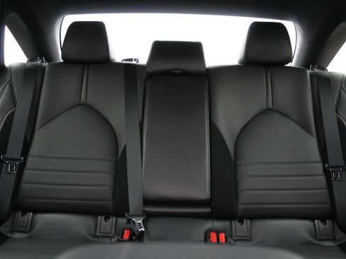 Used 2022 Toyota Avalon Touring image 14