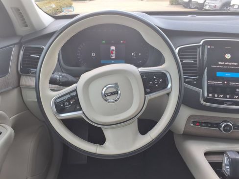 Certified 2024 Volvo XC90 B6 Plus w/ Protection Package Premier AWD/4WD image 28