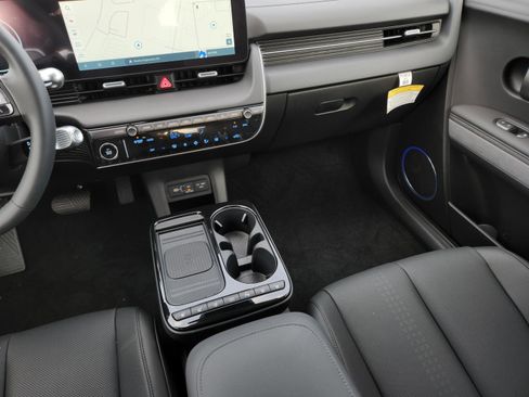 New 2026 Hyundai Ioniq 5 Limited AWD/4WD image 38