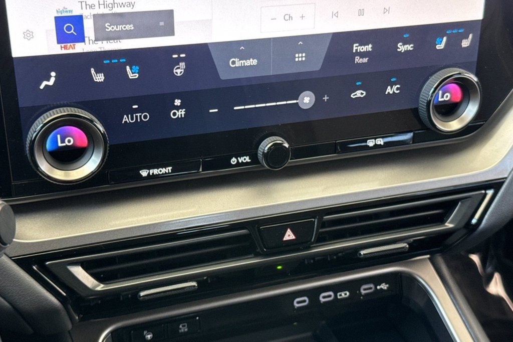 Used 2024 Lexus TX 350 FWD w/ Technology Package image 27