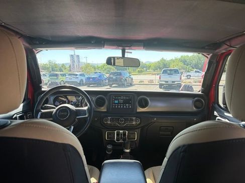 Used 2020 Jeep Gladiator Sport w/ Quick Order Package 24S AWD/4WD image 10