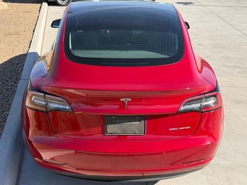 Used 2019 Tesla Model 3 Performance image 6