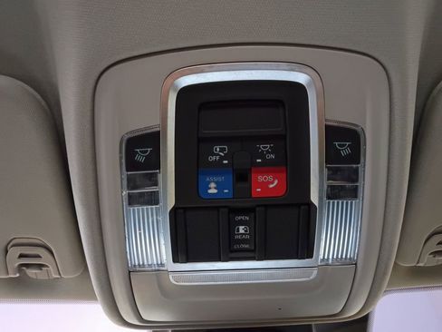 Used 2022 RAM 1500 Laramie image 7