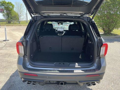 New 2026 Ford Explorer ST AWD/4WD image 10