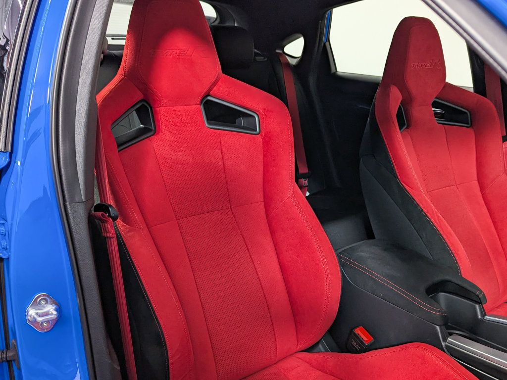 Used 2025 Honda Civic Type R image 24