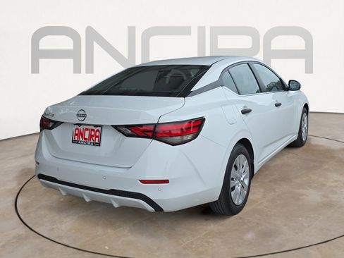 Used 2025 Nissan Sentra S FWD image 8