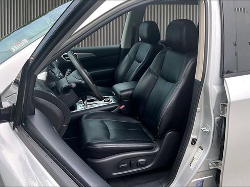 Used 2017 Nissan Pathfinder SL w/ SL Premium Package AWD/4WD image 26