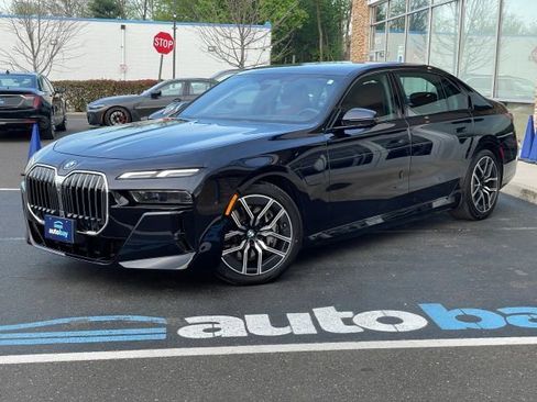 Used 2024 BMW 750e xDrive AWD/4WD image 44