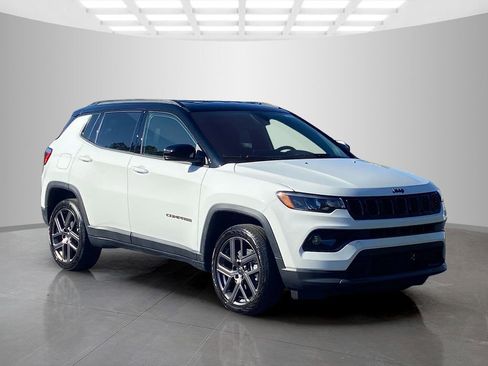 New 2026 Jeep Compass Limited AWD/4WD image 5