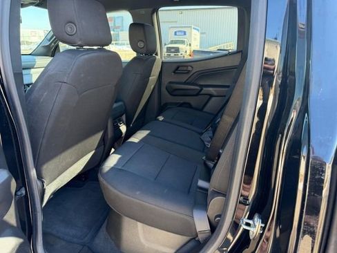 Used 2023 Chevrolet Colorado Trail Boss w/ Advanced Trailering Package image 7