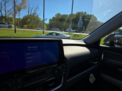 New 2026 Toyota Grand Highlander LE image 11