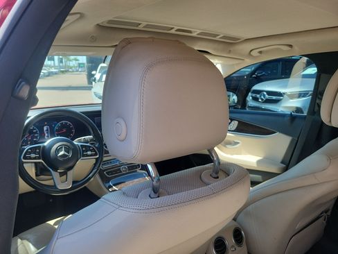 Used 2020 Mercedes-Benz E 350 Sedan image 9