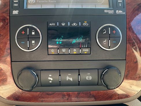 Used 2012 Chevrolet Silverado 3500 LTZ w/ LTZ Plus Package AWD/4WD image 16
