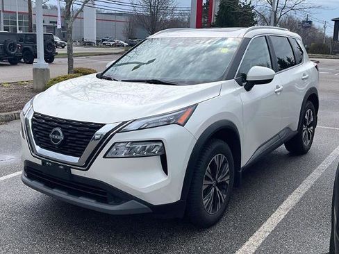 Certified 2023 Nissan Rogue SV w/ SV Premium B Package image 3