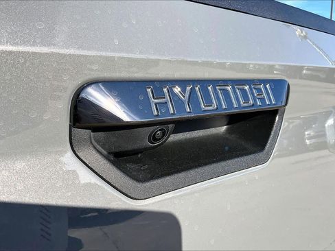 Used 2023 Hyundai Santa Cruz Limited image 31