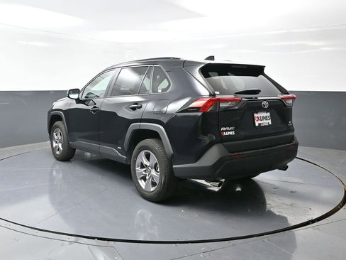 Used 2025 Toyota RAV4 LE image 11