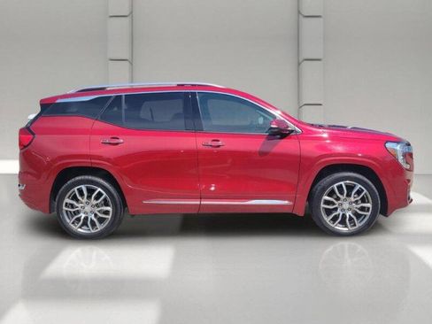 Used 2023 GMC Terrain Denali AWD/4WD image 4