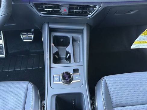 New 2026 Volkswagen Tiguan SE R-Line FWD image 17